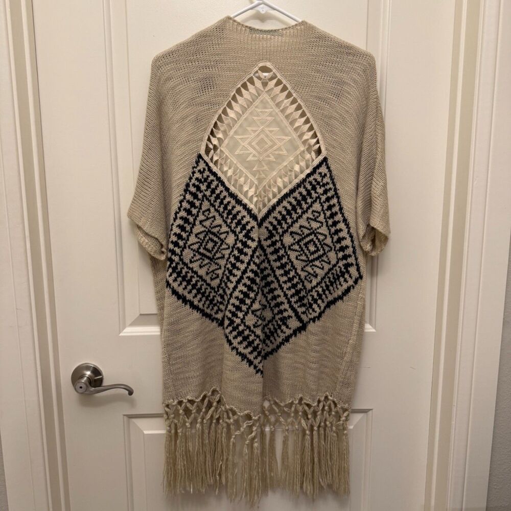 Maurices Beige Boho Open Front Fringe Cardigan S/M Lace Back Knit - Picture 4 of 7